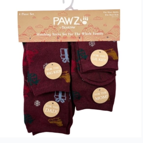 BEARPAW 4 PIECE FAMILY MATCHING CREW SOCKS IN BURGUNDY WINTER HOLIDAYS DESIGN - Picture 1 of 8